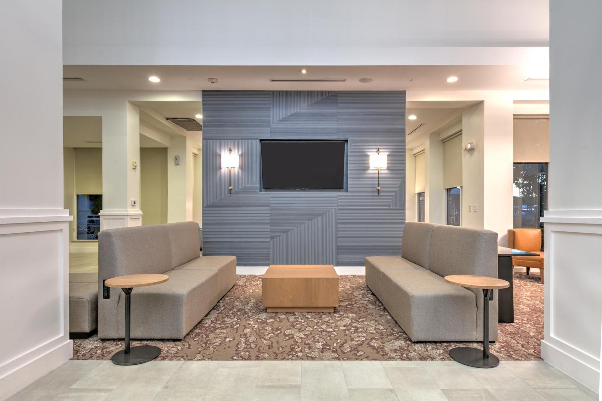 Hilton Garden Inn Dallas Arlington Extérieur photo