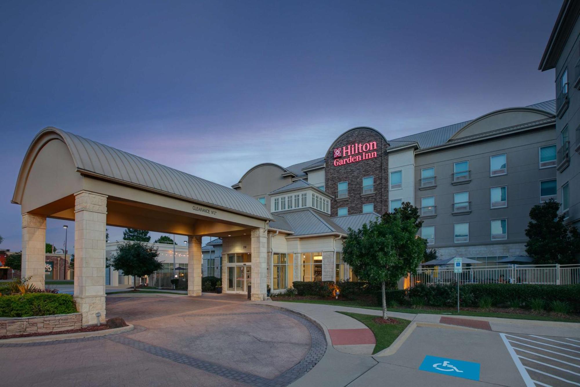 Hilton Garden Inn Dallas Arlington Extérieur photo